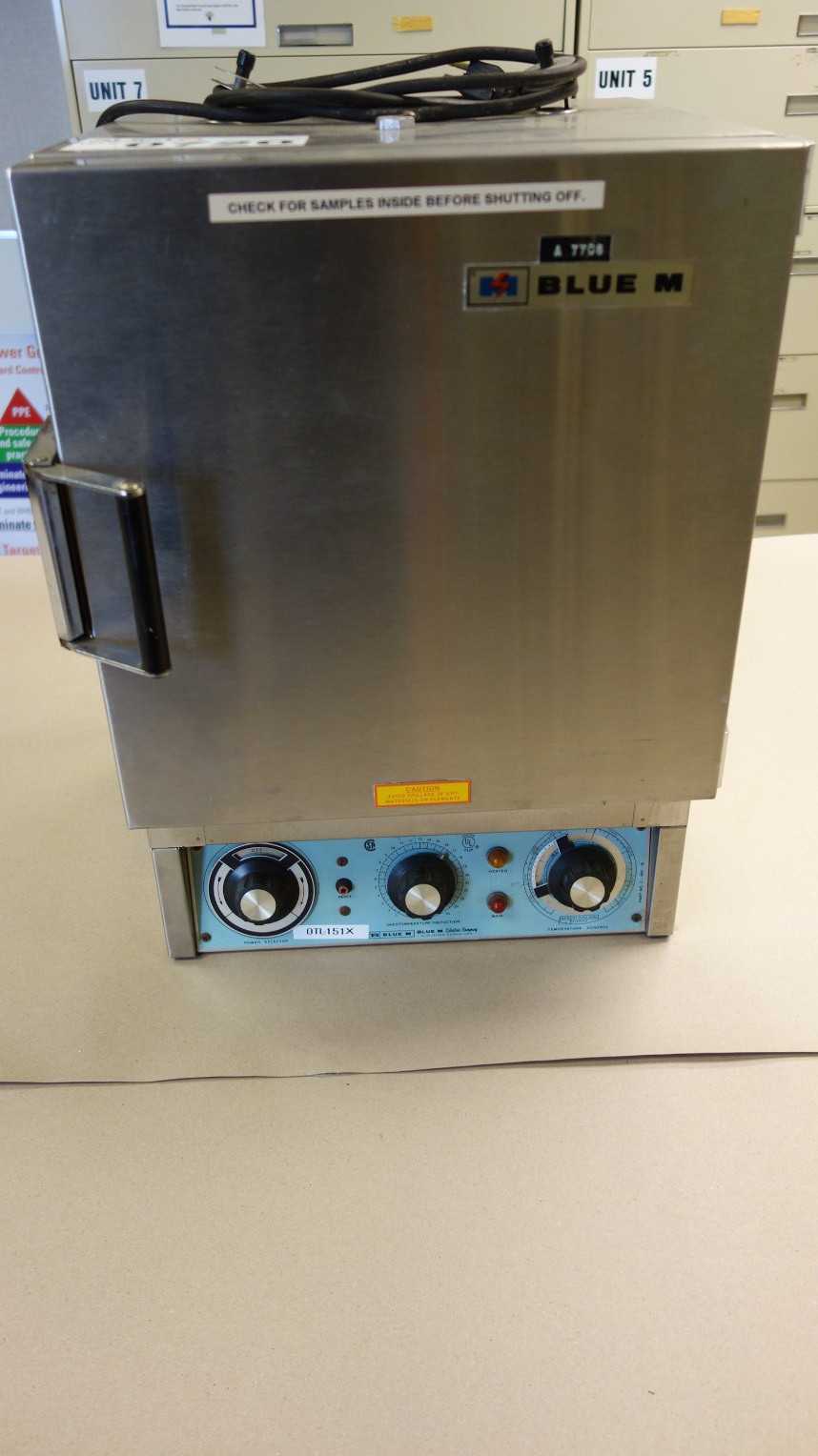 BLUE M OV-12A BENCHTOP LABORATORY OVEN - LAB & SCIENTIFIC