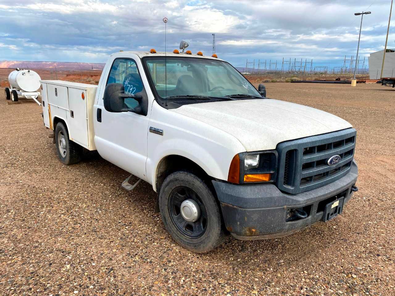 2006 Ford F-350 Regular Cab 4x2 Pickup Truck w/ Utility Bed and Lift Gate - HYDRO EXCAVATOR TRUCKS