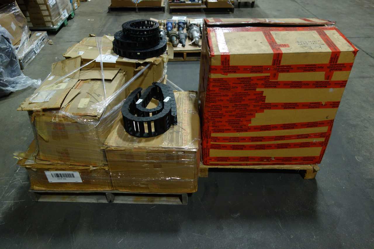 2 PALLETS OF CABLE CHAIN - ELECTRICAL COMPONENTS