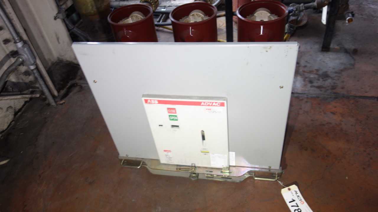 ABB ADVAC 1200A 4.76KV-AC SWITCHGEAR BREAKER - CIRCUIT BREAKERS