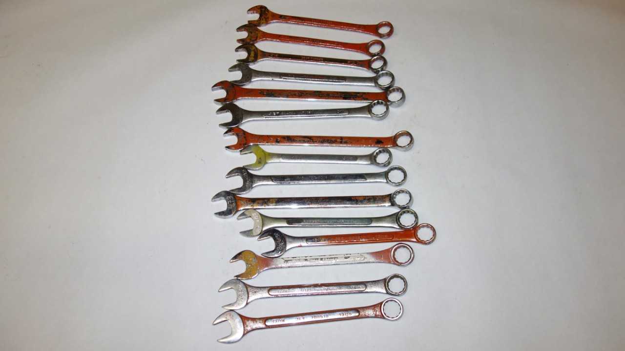 LOT OF 15 ASSORTED COMBINATION WRENCHES - HAND TOOLS