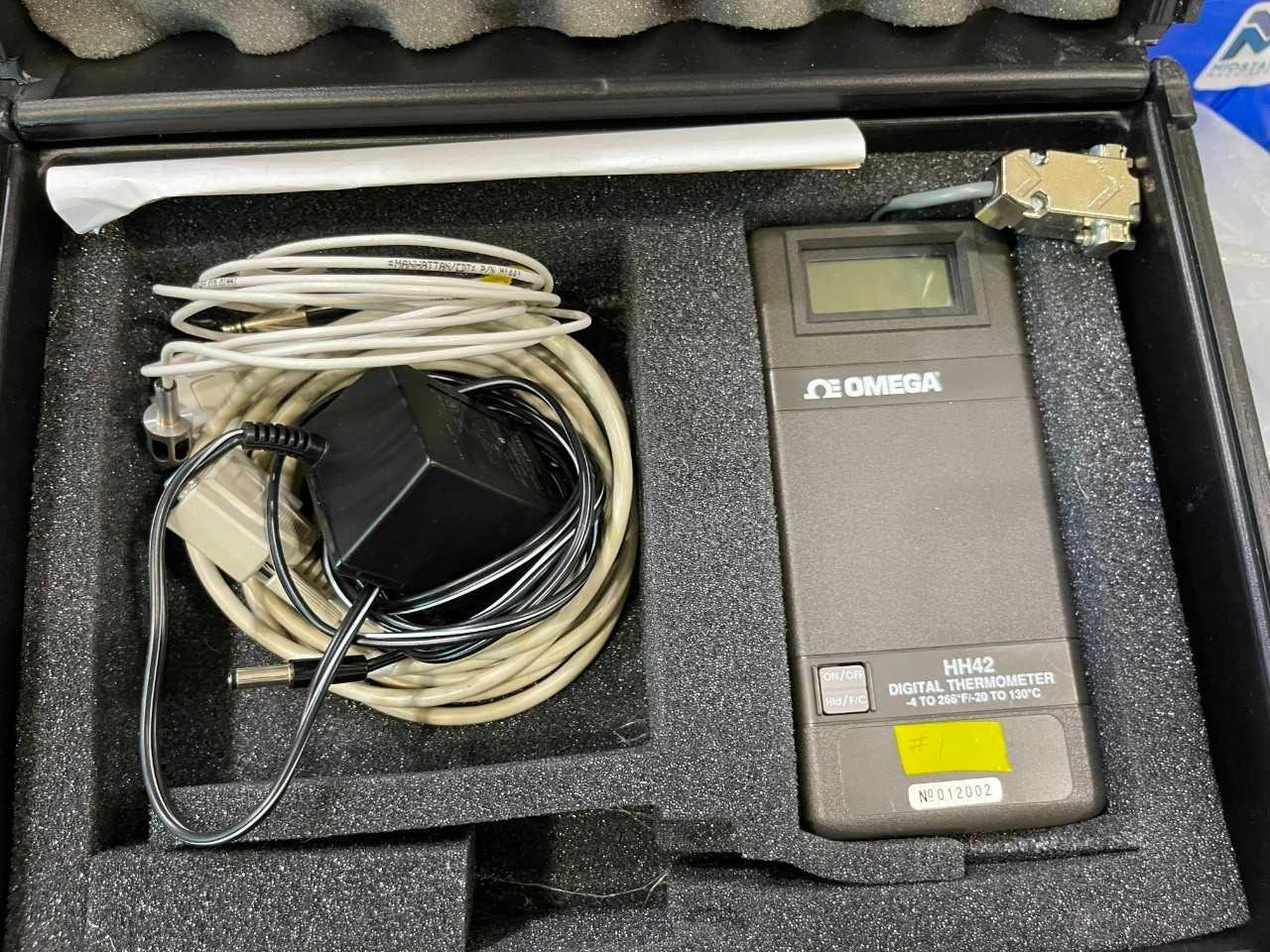 Omega HH42 Digital Thermometer - INSTRUMENTATION