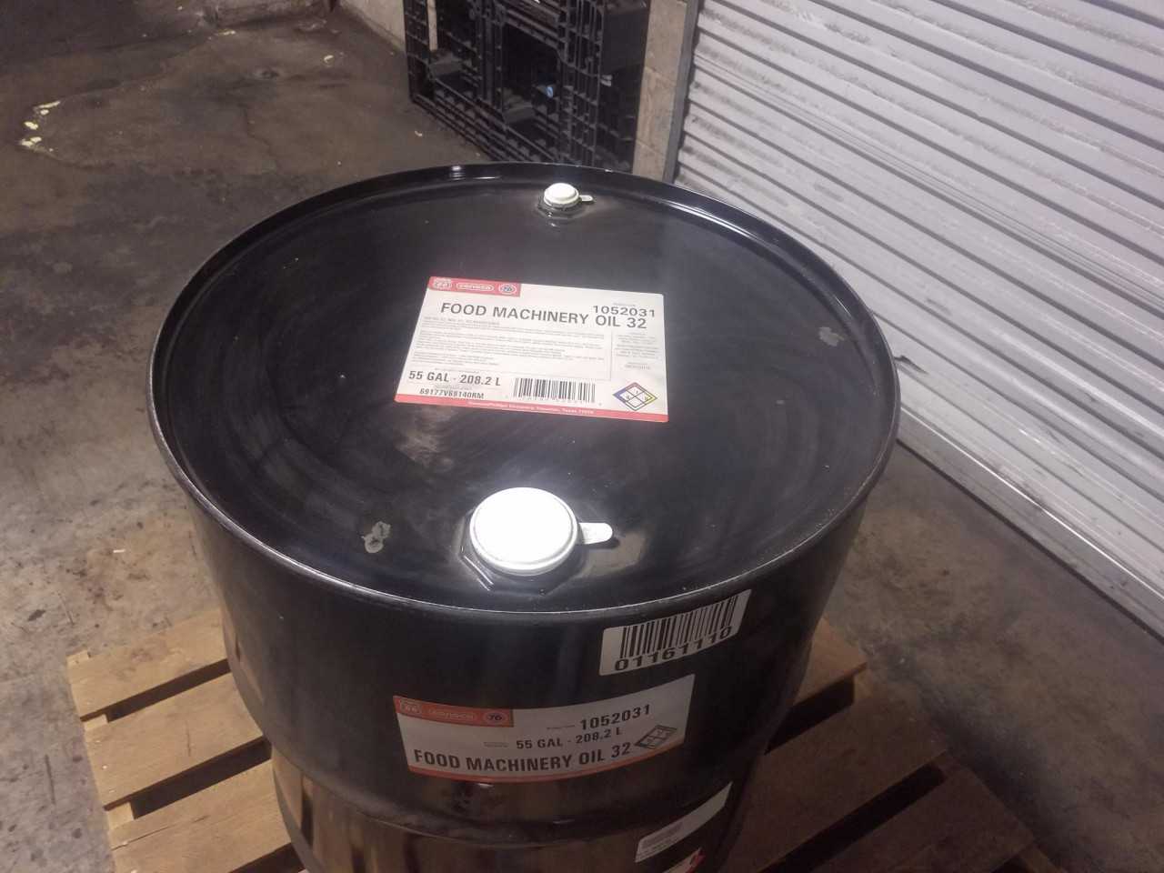 Lot of 1 Drum - CONOCO FM FOOD MACHINERY OIL 32 55GA - MISCELLANEOUS