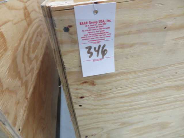 Crate of metal hangers - MISCELLANEOUS