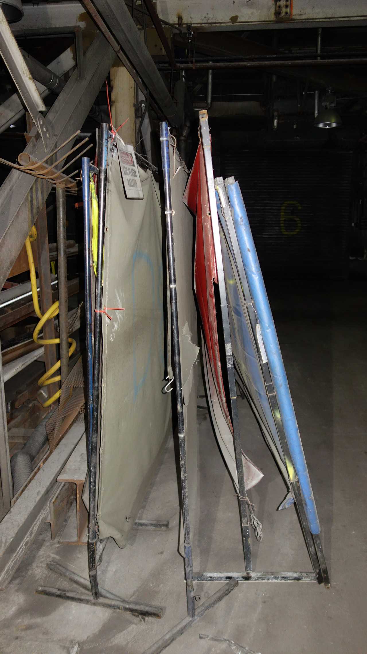 ASSORTED WELDING SCREENS - MISCELLANEOUS