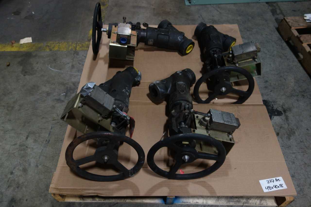 PALLET OF 1 1/2" - 2" GLOBE VALVES - GLOBE VALVE