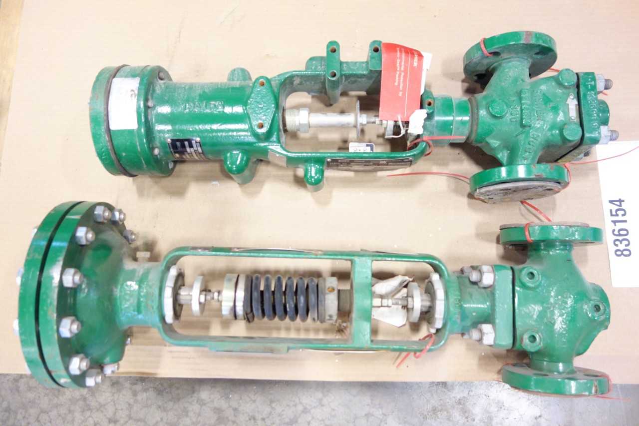 LOT OF 2 FISHER CONTROL VALVES - CONTROL VALVE