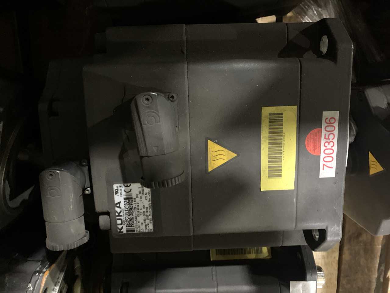 Lot of 1 KUKA 7003506 Servo motor - SERVO