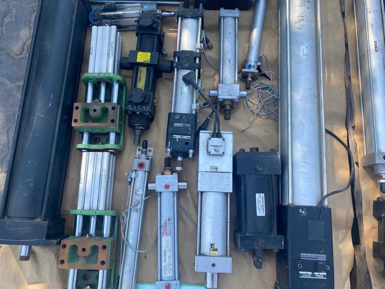 2 PALLETS OF ASSORTED PNEUMATICS - PNEUMATIC PARTS