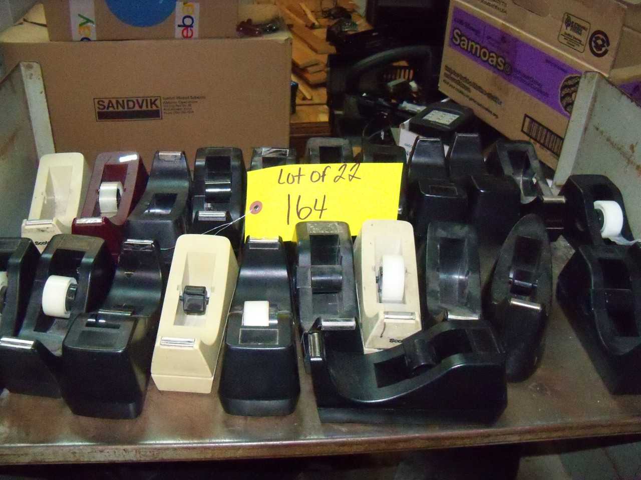 Lot of 22 Tape Dispensers - PACKAGING Lot of 22 Tape Dispensers - PACKAGING