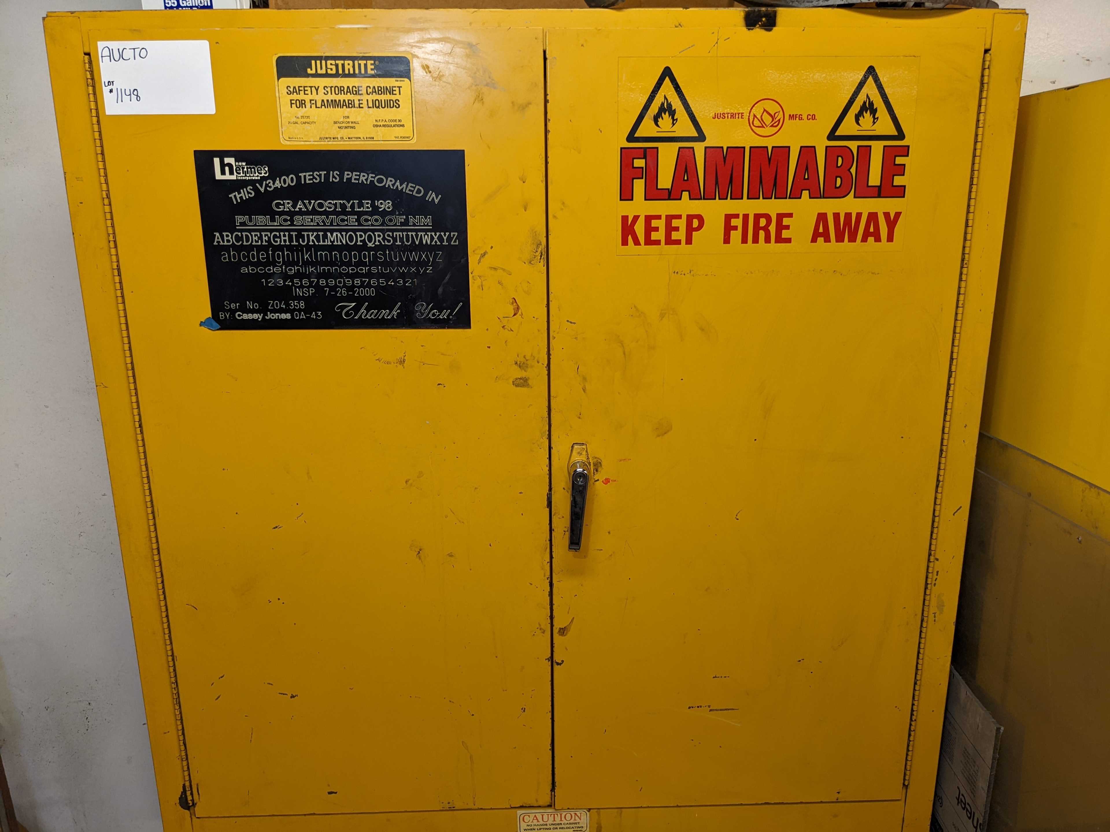 FIRE SAFETY CABINET WITH CONTENTS - SAFETY EQUIPMENT FIRE SAFETY CABINET WITH CONTENTS - SAFETY EQUIPMENT