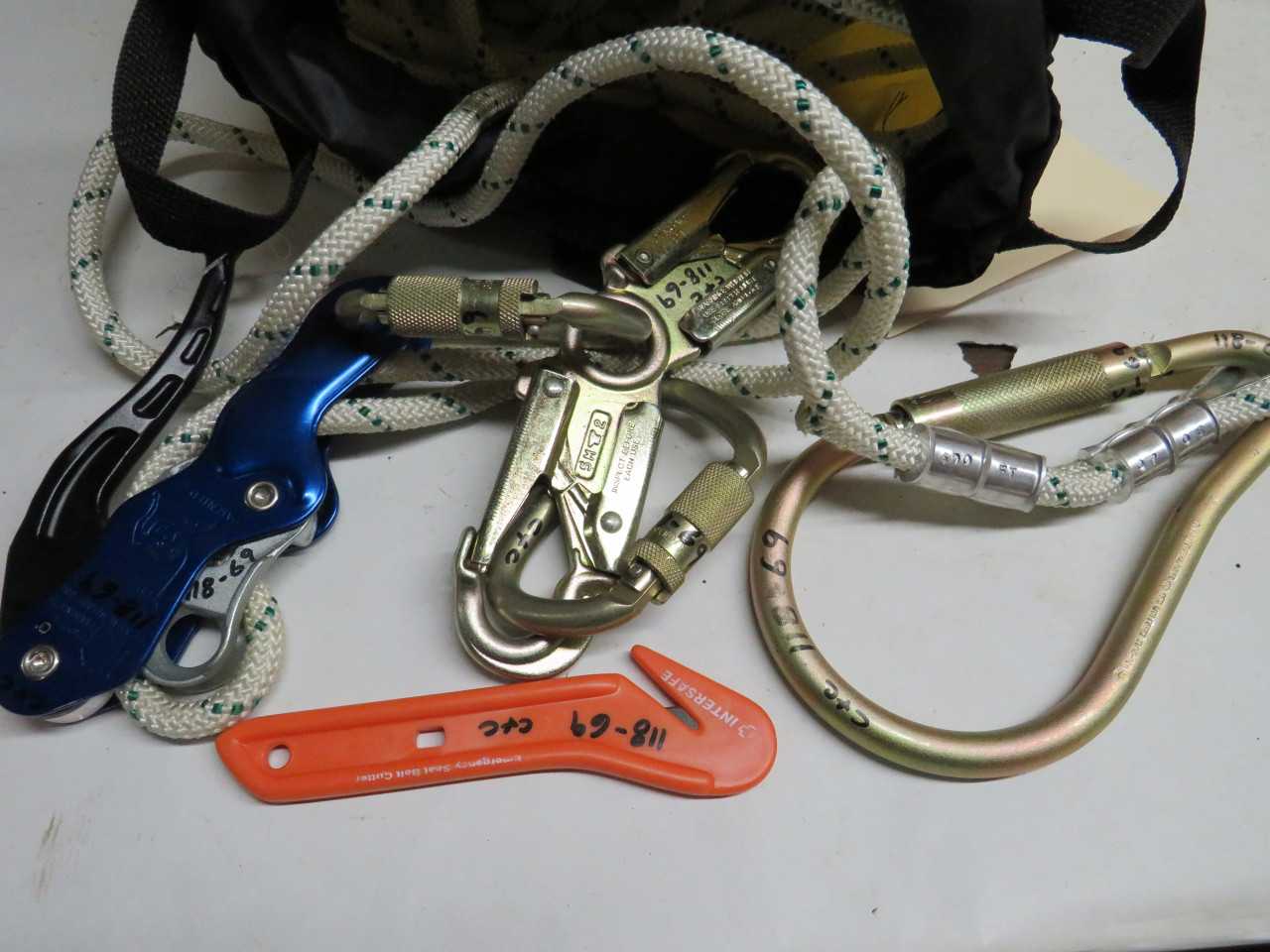 RESCUE KIT - ANTHRON DSD 30+25 30 TO 150 KG 200 M ROPE HARNESS - SAFETY EQUIPMENT