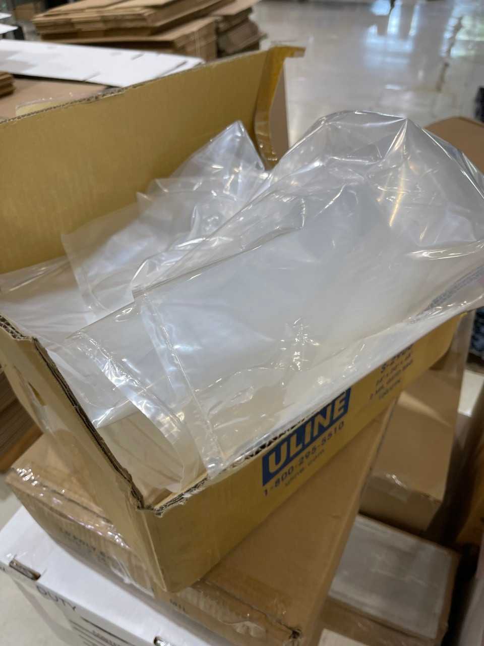 Shipping Supplies, Static bags, envelopes, all new - MANUAL PALLET JACKS