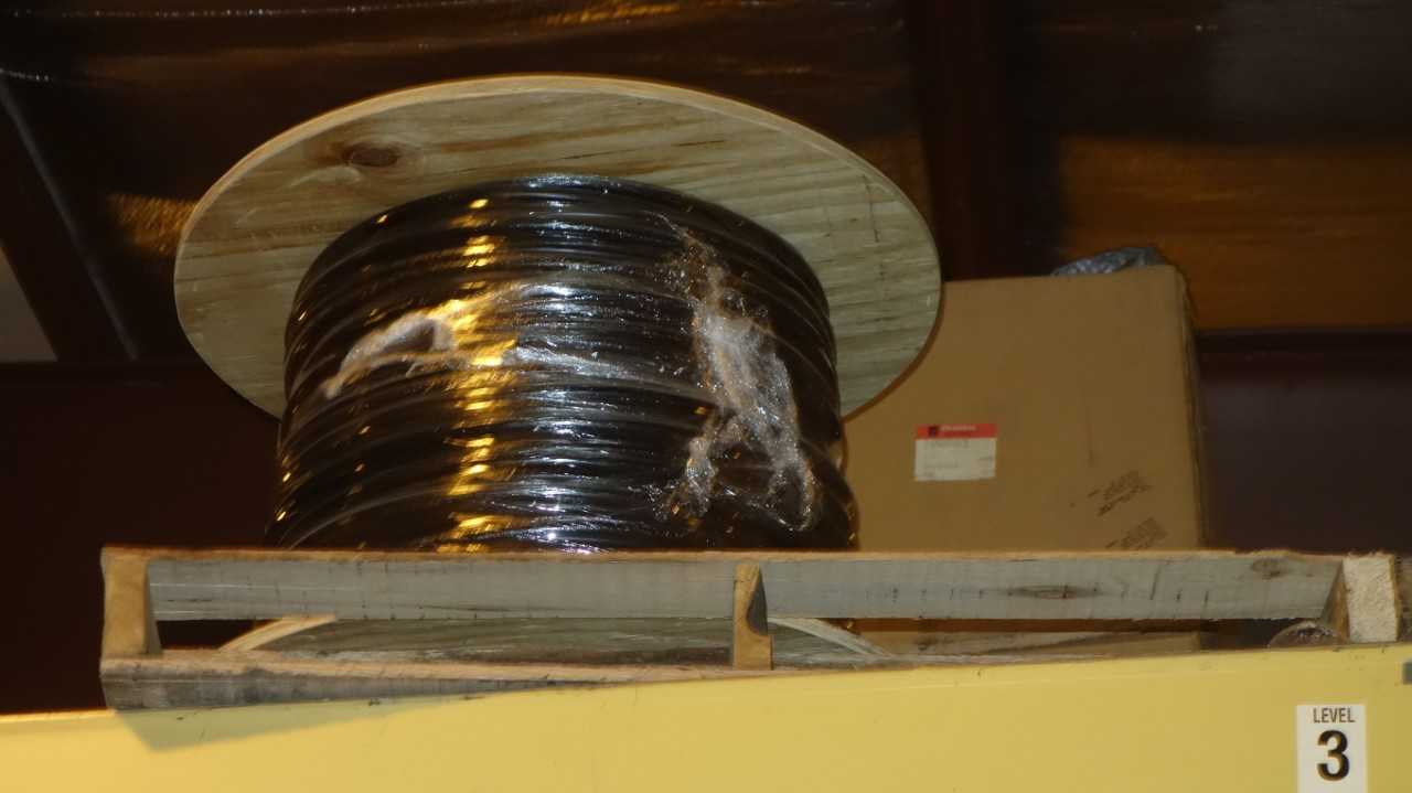 CONTENTS OF RACK COLUMN, ASSORTED SPOOLS OF WIRE - ELECTRICAL COMPONENTS