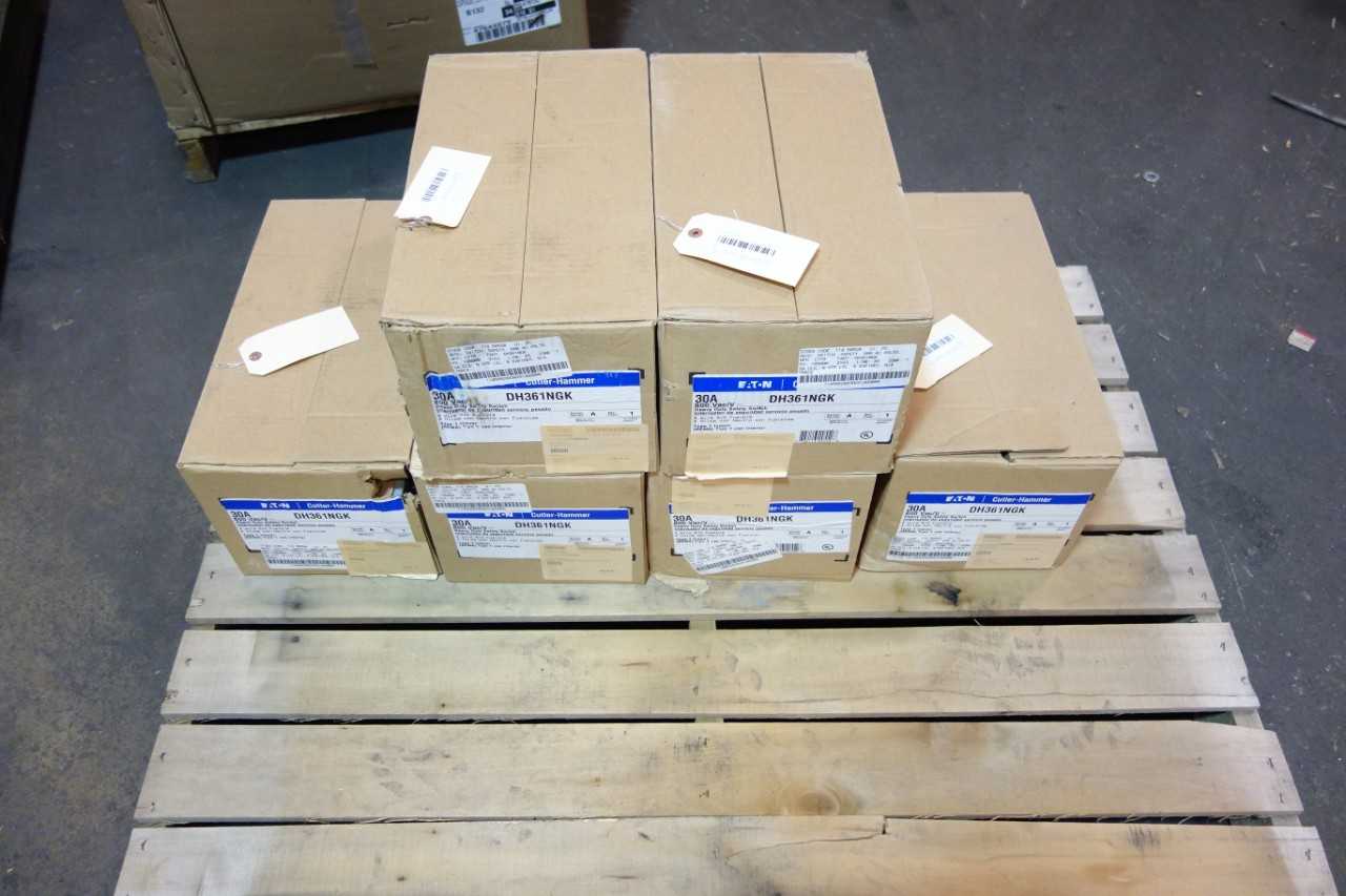 LOT OF 5 CUTLER HAMMER DH361NGK 4W SER A 30A AMP 600V-AC FUSIBLE DISCONNECT SWITCH - DISCONNECT SWITCHES