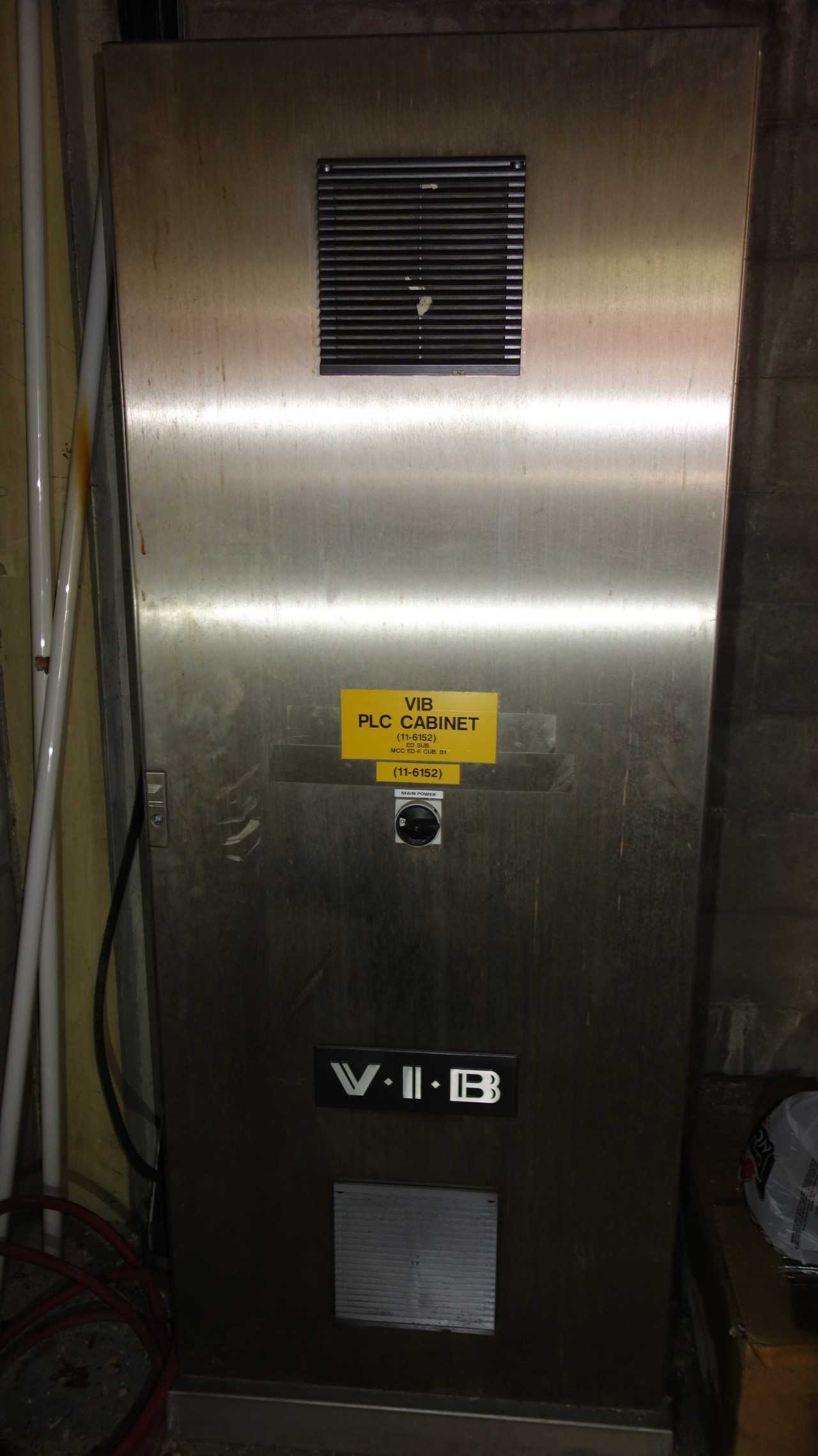 VIB PLC CABINET W/ ALLEN-BRADLEY 1756 MODULES - AUTOMATION & CONTROLS