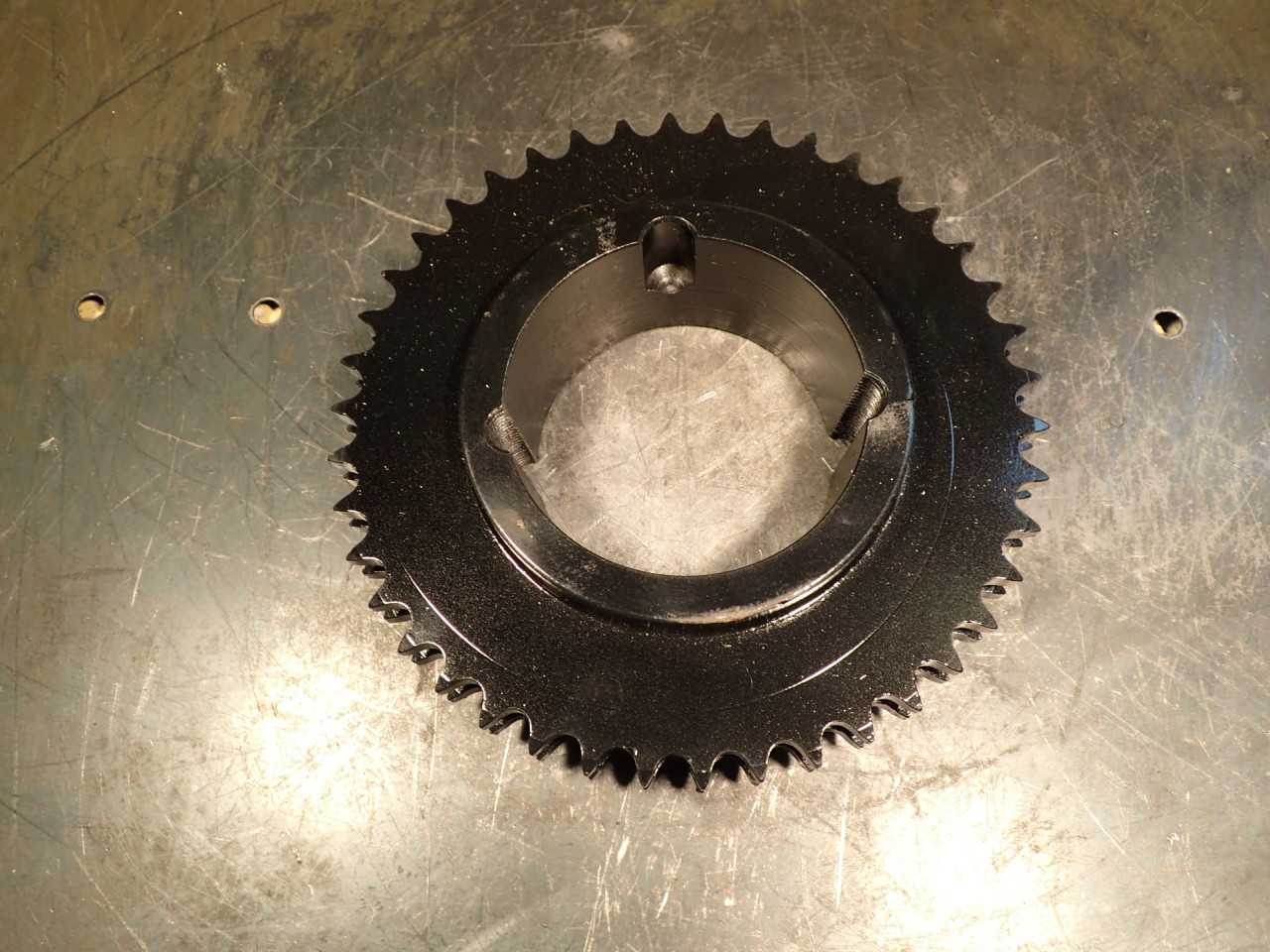 Martin D40CTL42-2517 Bushing Bore Roller 2-Strand Sprocket: #40 Chain, 42-Teeth - ROLLER CHAIN