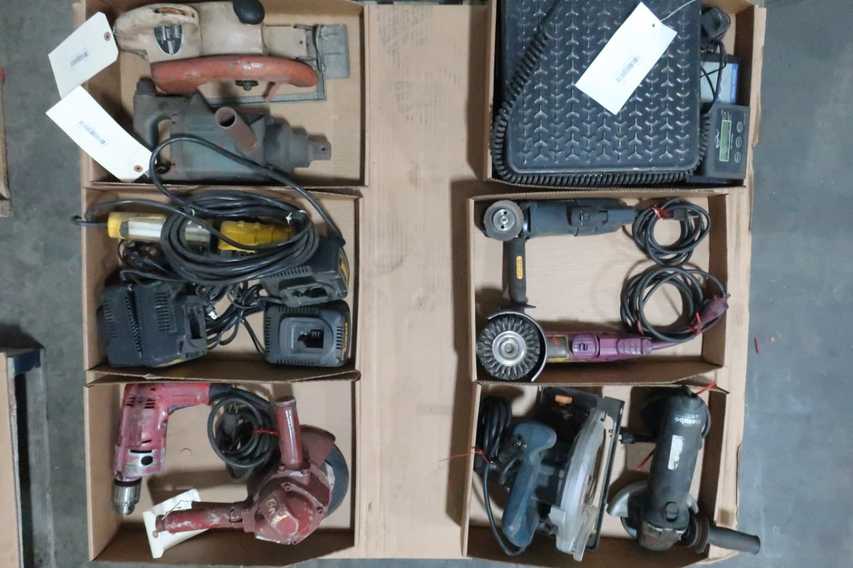 3 PALLETS OF ASSORTED POWER TOOLS AND ELECTRICAL - ELECTRICAL COMPONENTS