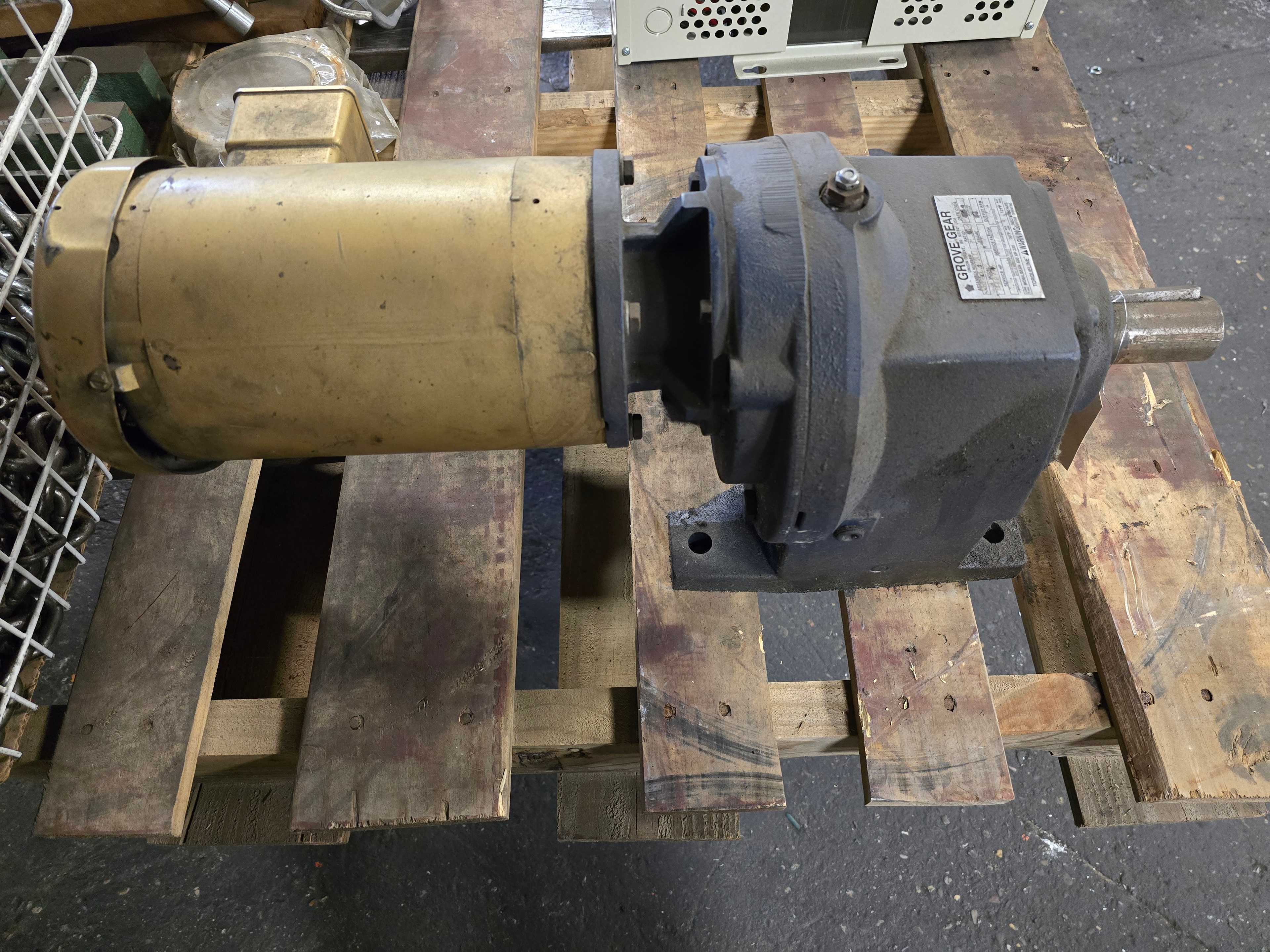BALDOR 2 HP MOTOR W/ 71:1 GROVE GEAR REDUCER - INDUSTRIAL PARTS