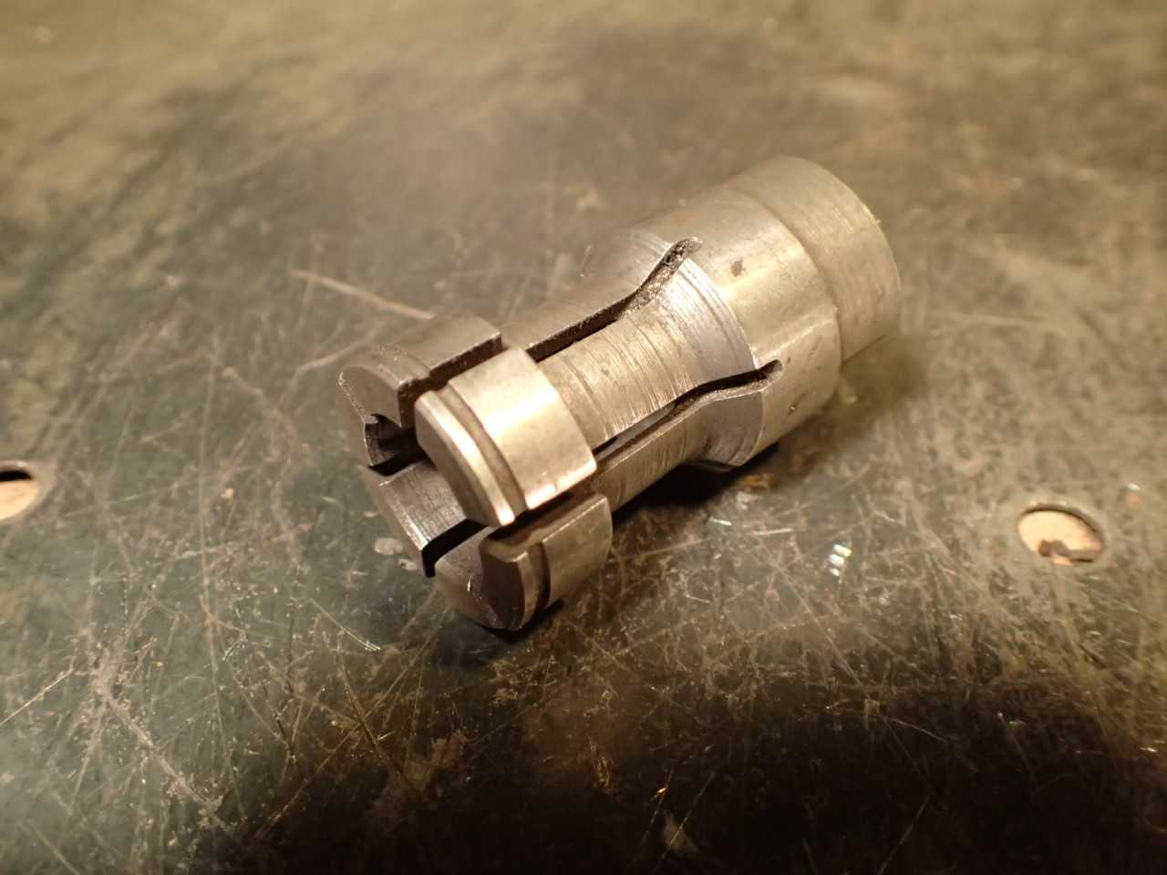 Procunier Size 4 3/4" Tap Collet: .590" Bore - HOLEMAKING TOOLS