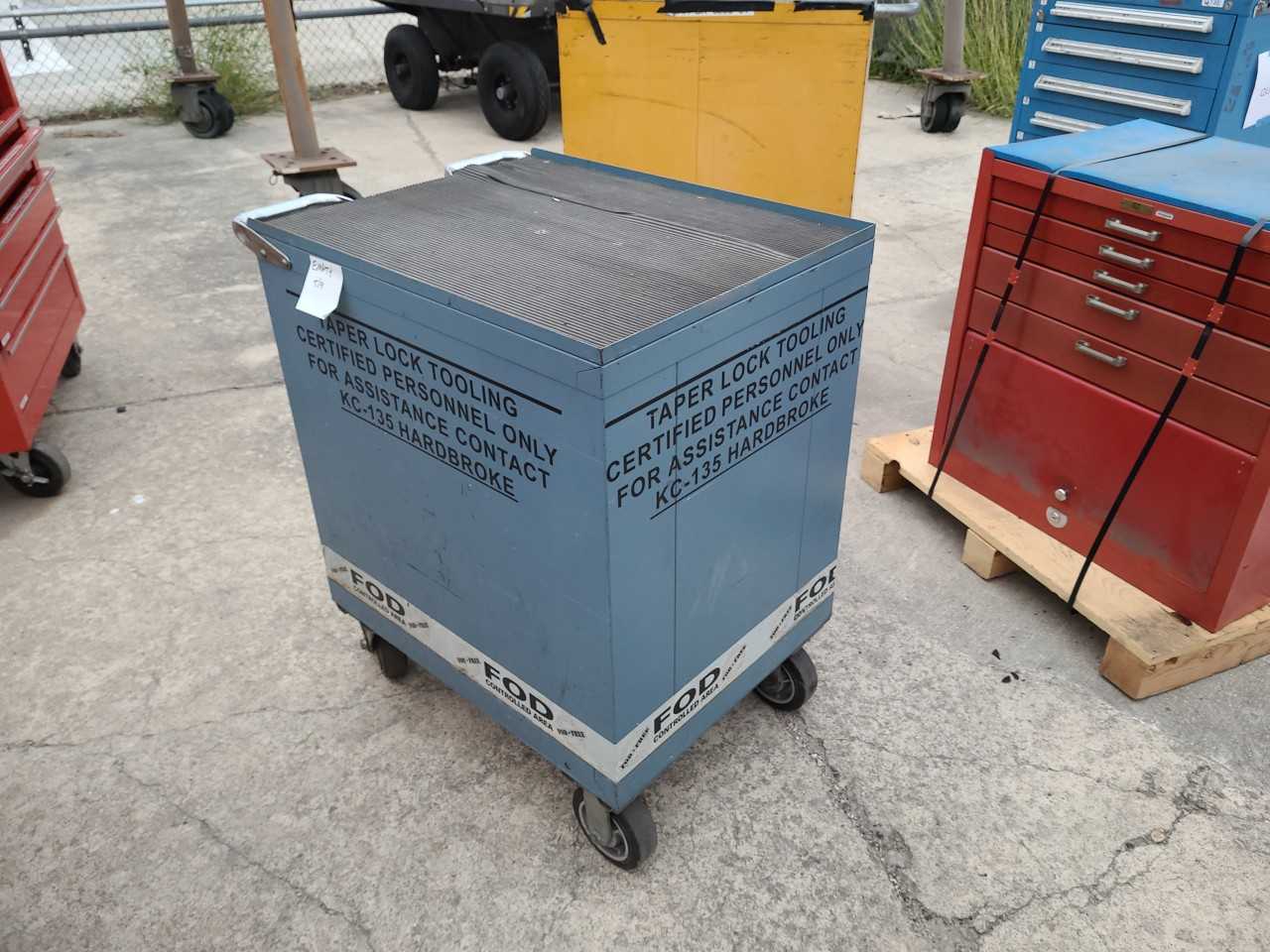 Lista 5 drawer tool crib (Lot 2586585) San Antonio, TX - TOOL STORAGE