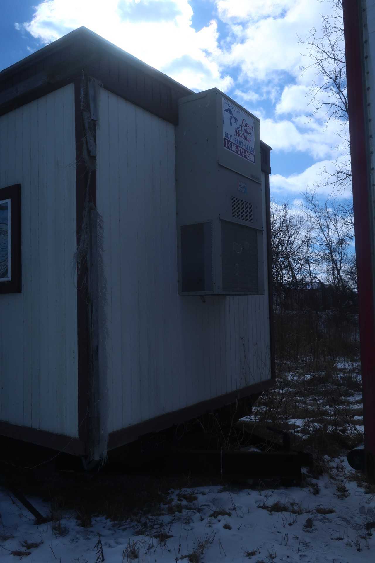 36FT X 10FT OFFICE TRAILER W/ BARD A/C UNIT - TOOL STORAGE