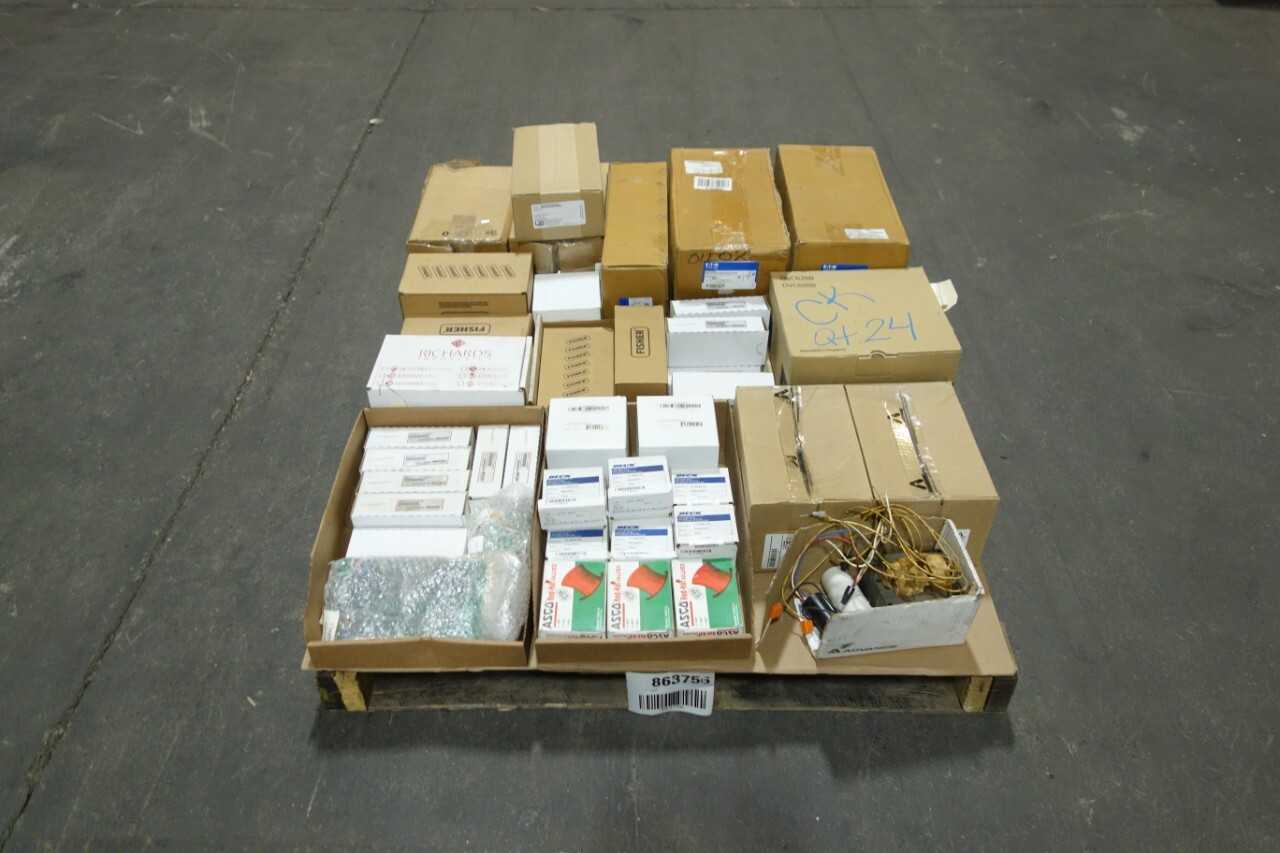 PALLET OF MISCELLANEOUS INDUSTRIAL SURPLUS - INDUSTRIAL PARTS