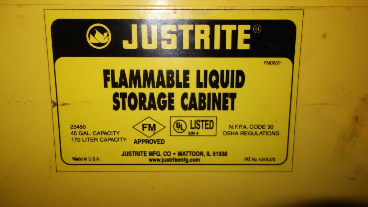 LOT OF 3 ASSORTED FLAMMABLE SAFETY STORAGE CABINET, JUSTRITE 25450 45 GAL - SAFETY EQUIPMENT