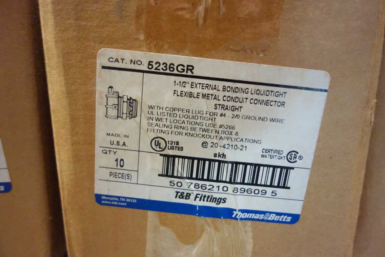 LOT OF 22 THOMAS&BETTS BOX OF 10 FLEXIBLE METAL CONDUIT CONNECTOR STRAIGHT 1-1/2IN CONDUIT FITTING - CONDUIT FITTING