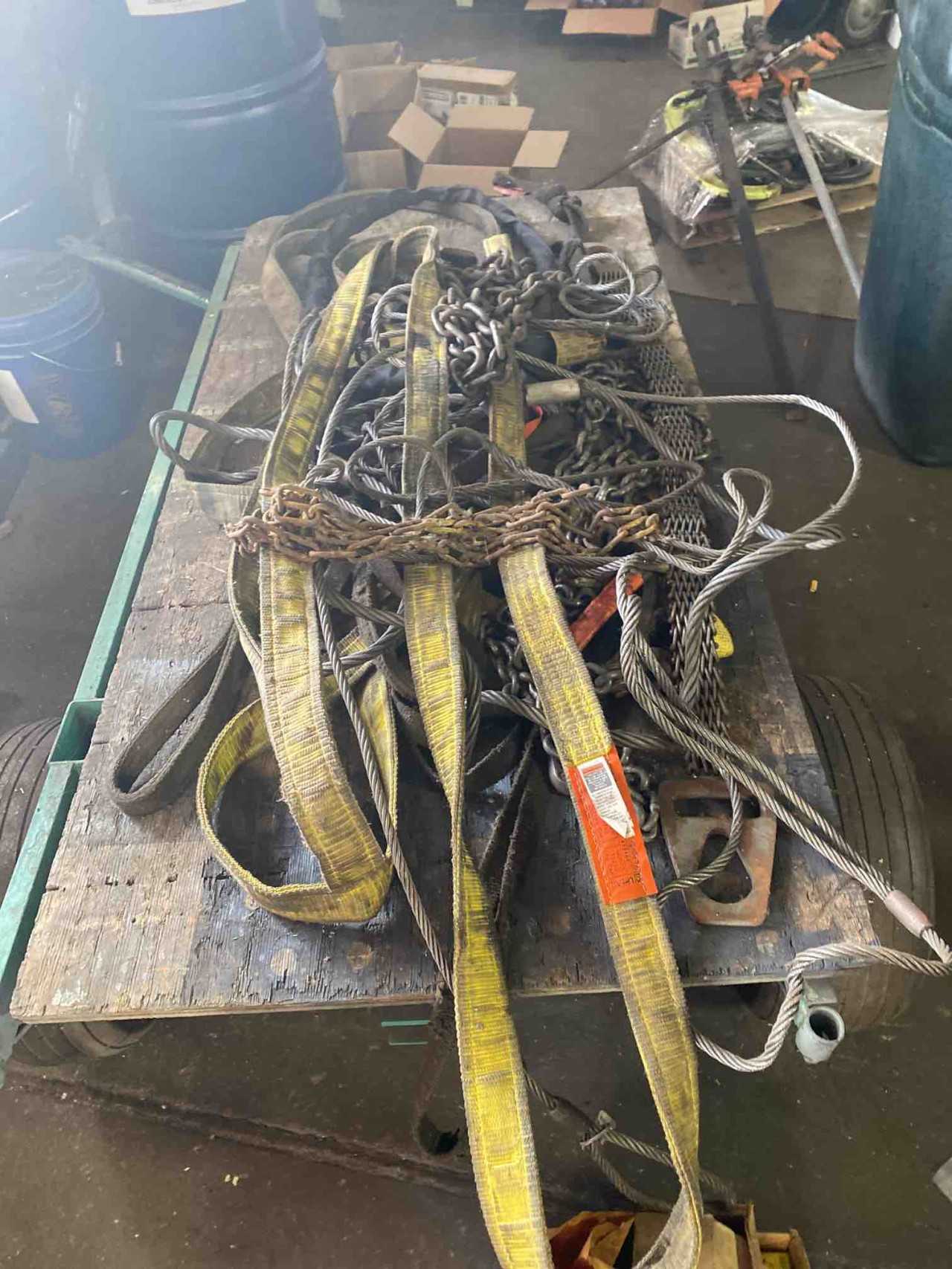 Chains, ropes, steel lines - INDUSTRIAL PARTS Chains, ropes, steel lines - INDUSTRIAL PARTS