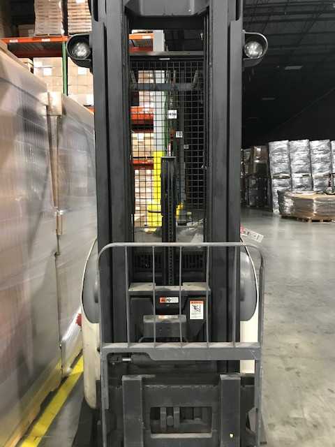 2005 Crown RR522045TT240 reach truck, Charlotte, NC - REACH TRUCKS