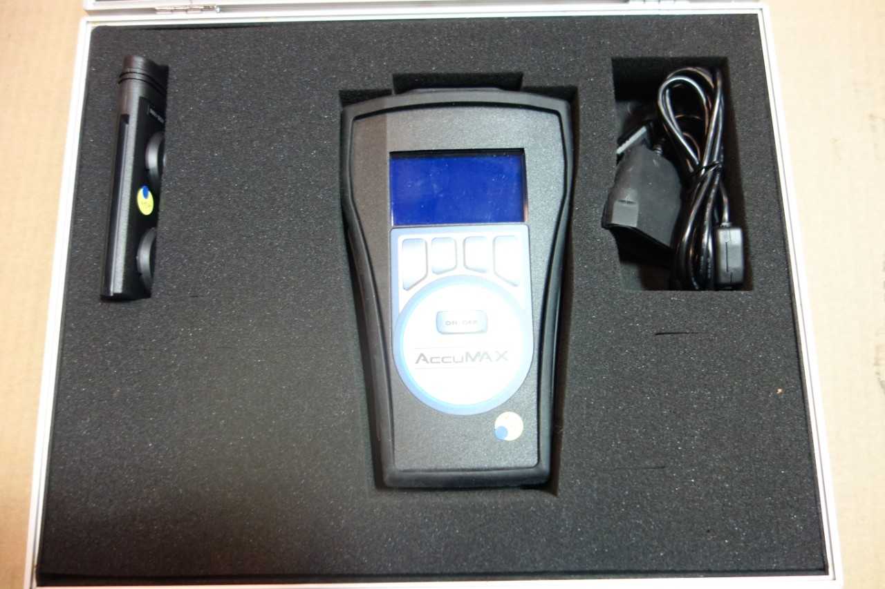 SPECTRONICS METER LIGHT ADVANCED DIGITAL RADIOMETER PHOTOMETER - ELECTRIC POWER TOOLS