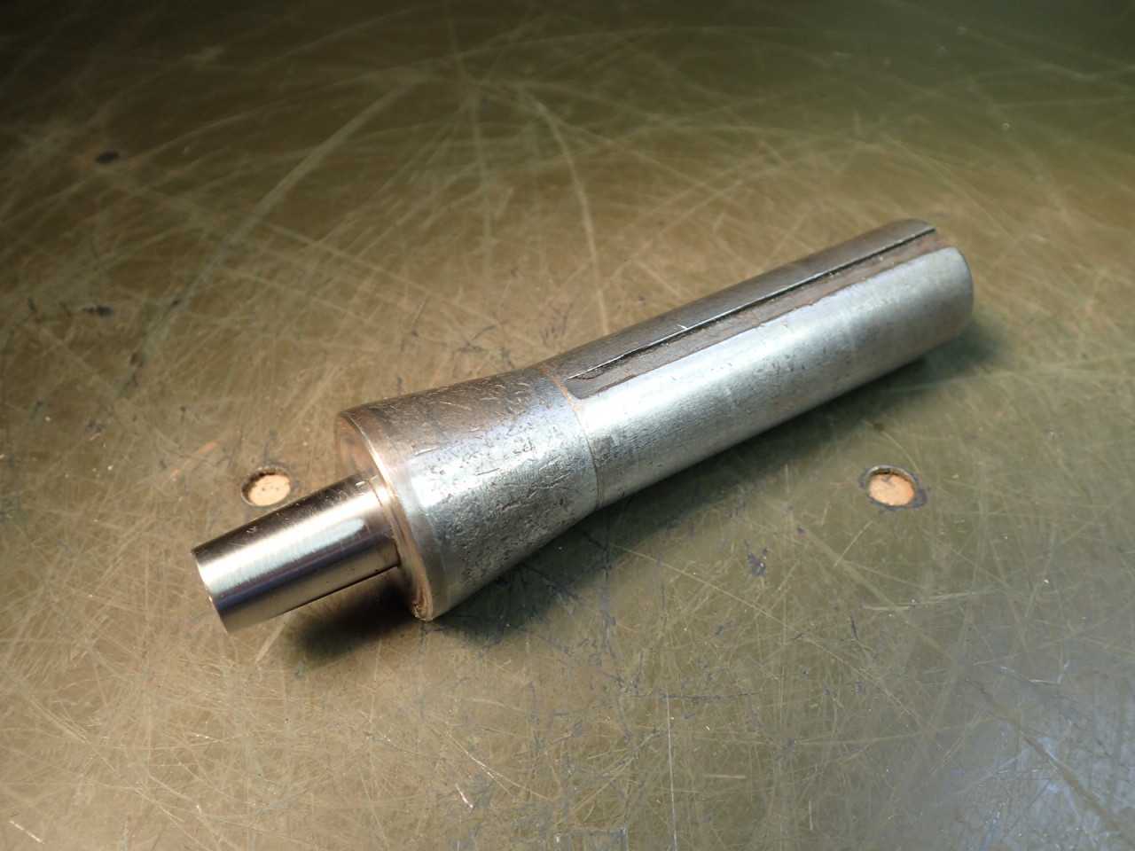 Drill Chuck Arbor: Jacobs Taper 2JT, R-8 Shank, Used in Good Condition, JT2 - HOLEMAKING TOOLS