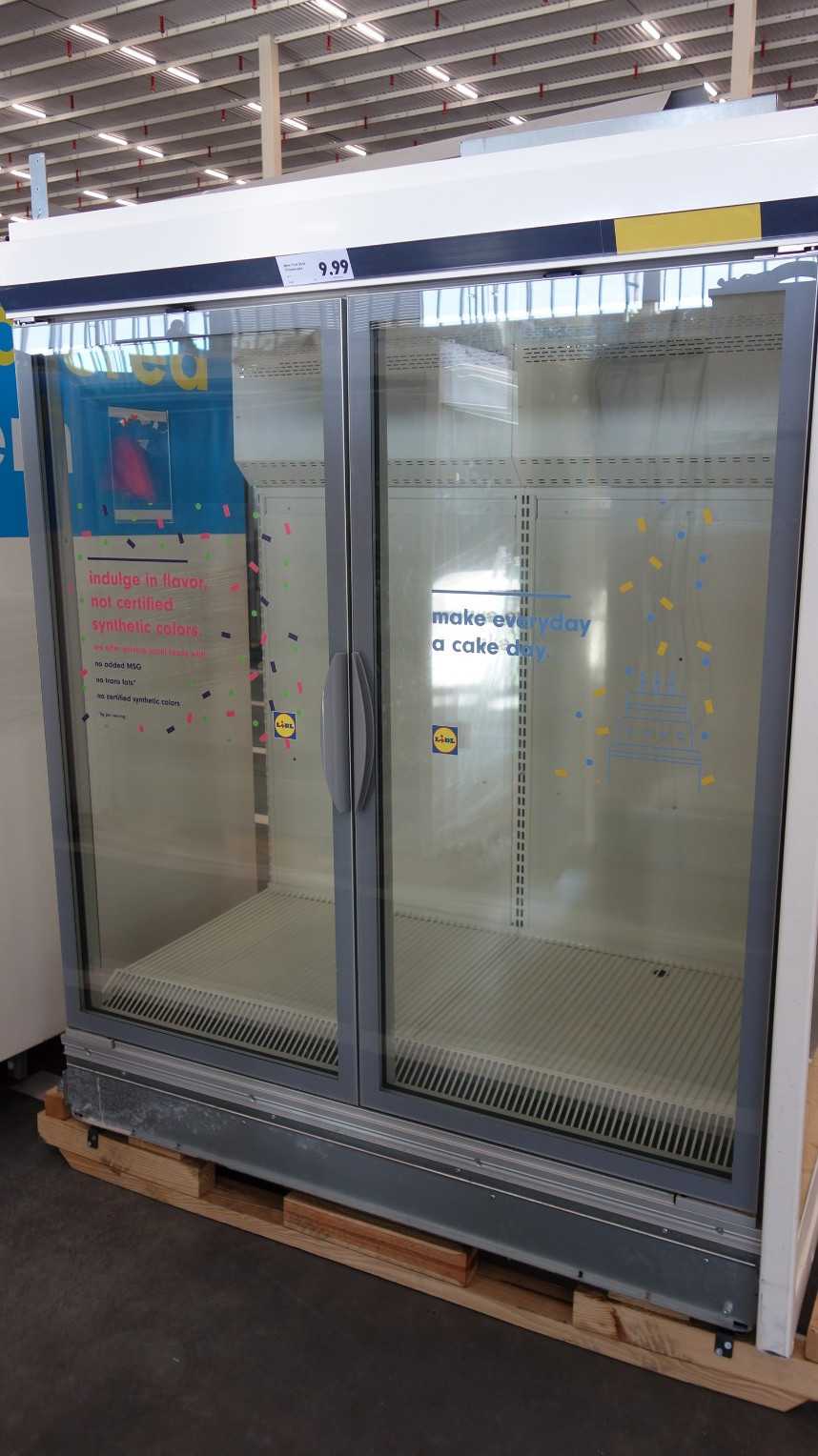 AHT VENTO GREEN MC FREEZE 156 2 DOOR MULTI-SHELF CHEST FREEZER 1.050W 208-240V-AC (MISSING SIDE PANEL)
