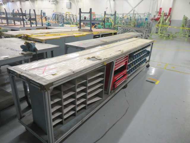 Work Table on wheels with tool box - MISCELLANEOUS