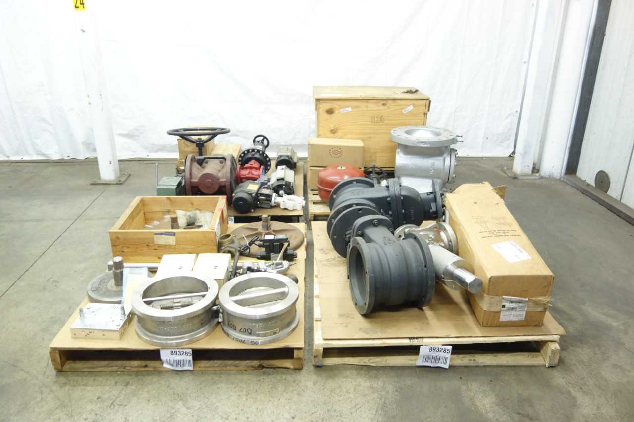 4 PALLETS OF ASSORTED VALVES AND REPLACEMENT PARTS - VALVES