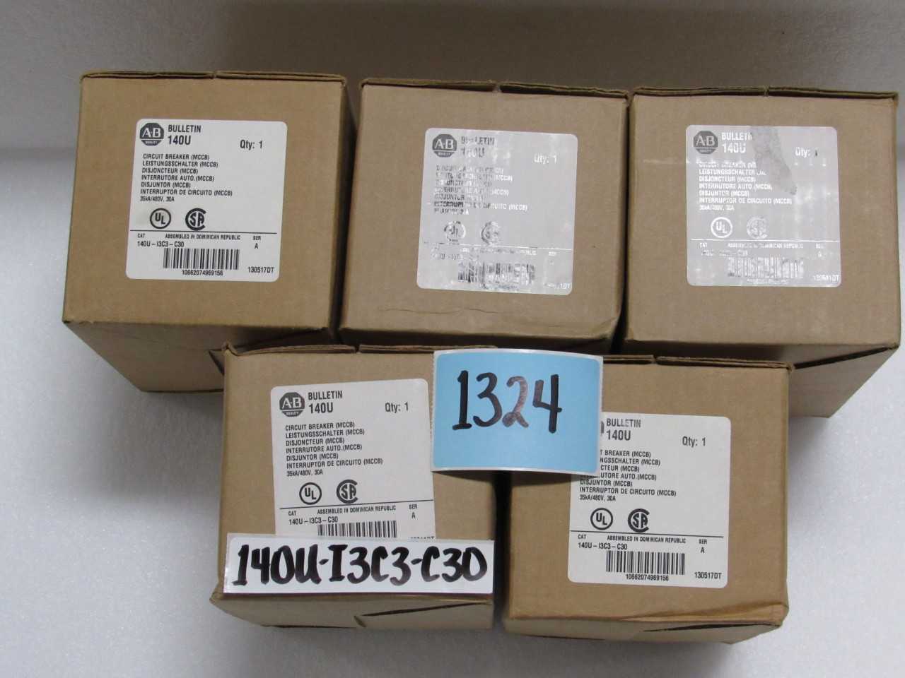 LOT OF ALLEN BRADLEY BREAKERS - MISCELLANEOUS