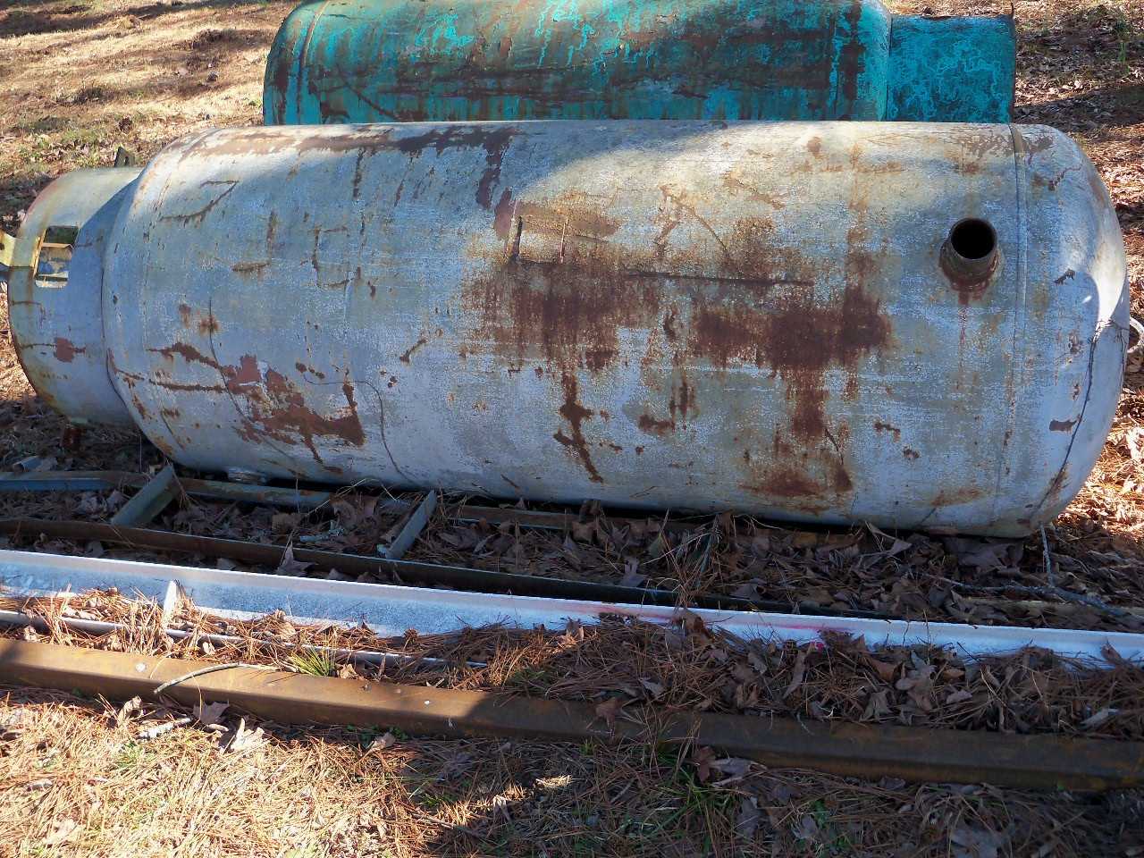 400 Gray Gallon Air Tank - PROCESS EQUIPMENT