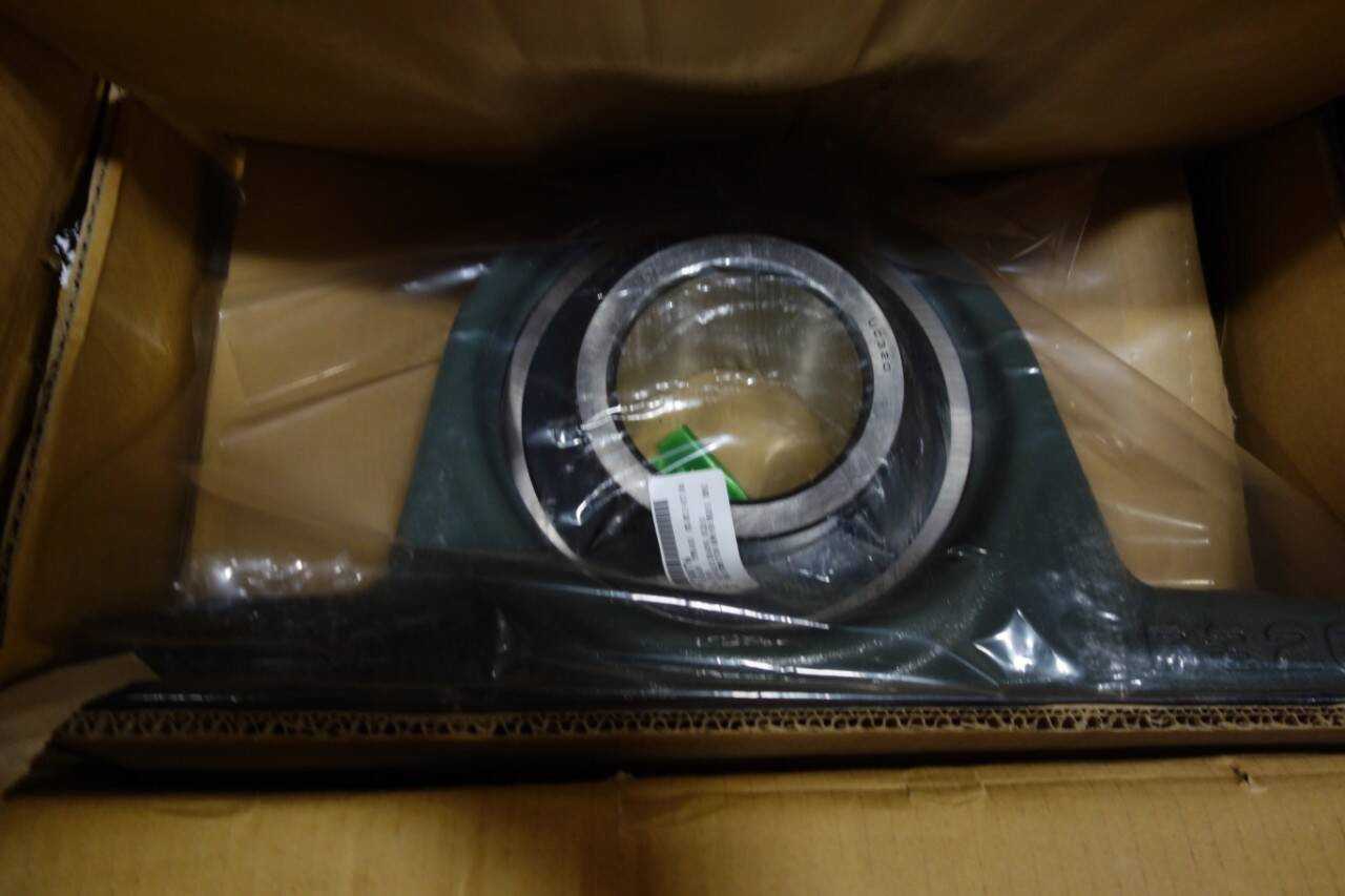 LOT OF 2 NTN PILLOW BLOCK BEARINGS UCP320D1 - BEARINGS