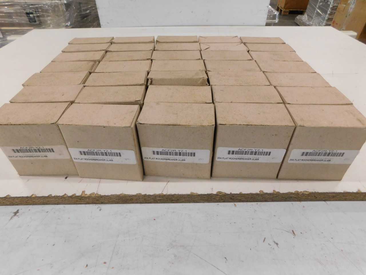Lot of Quantity 35x ACF2R-Y2-1 MCB/Residential Circuit Breakers - CIRCUIT BREAKERS
