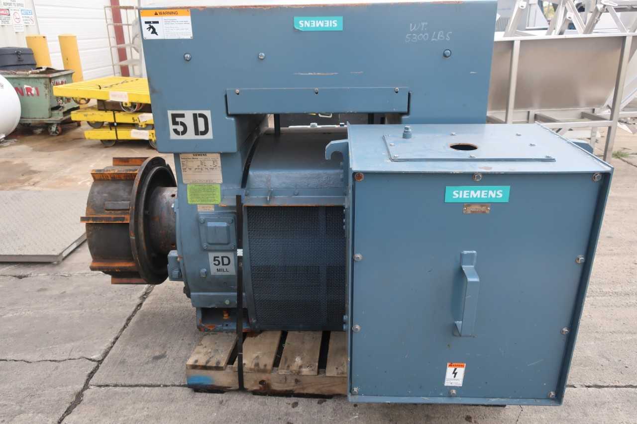 SIEMENS TYPE CG INDUCTION MOTOR 2300V-AC 588Z 400HP 3PH 889RPM - ELECTRIC MOTORS