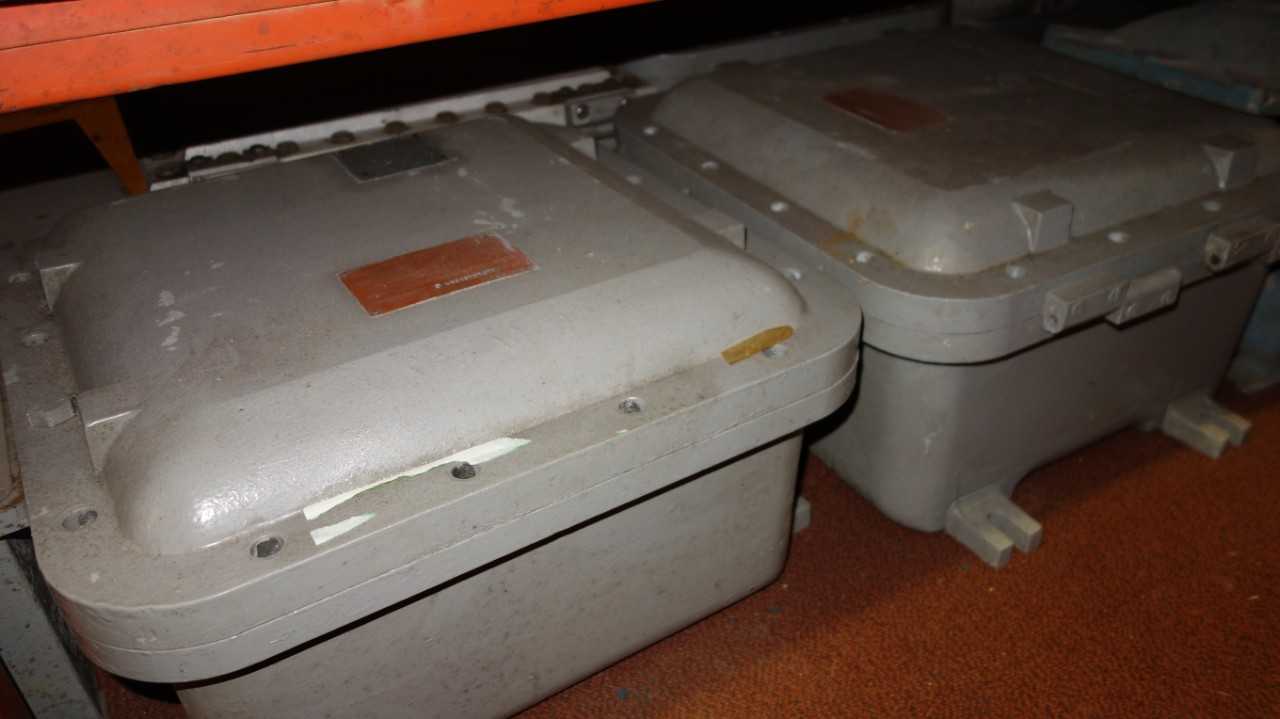 LOT OF ASSORTED ELECTRICAL CONTROL BOXES - ELECTRICAL ENCLOSURES