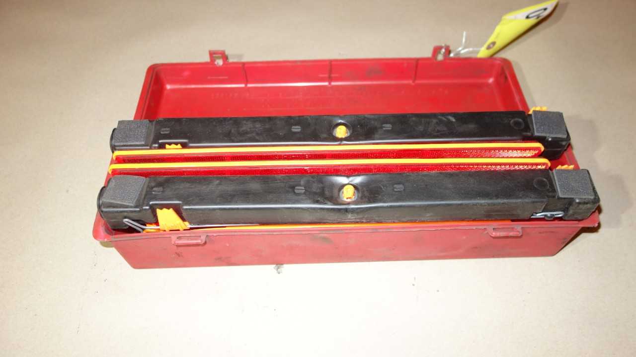 STRATO-FLARE 219 EMERGENCY WARNING SAFETY BARRIER - SAFETY EQUIPMENT