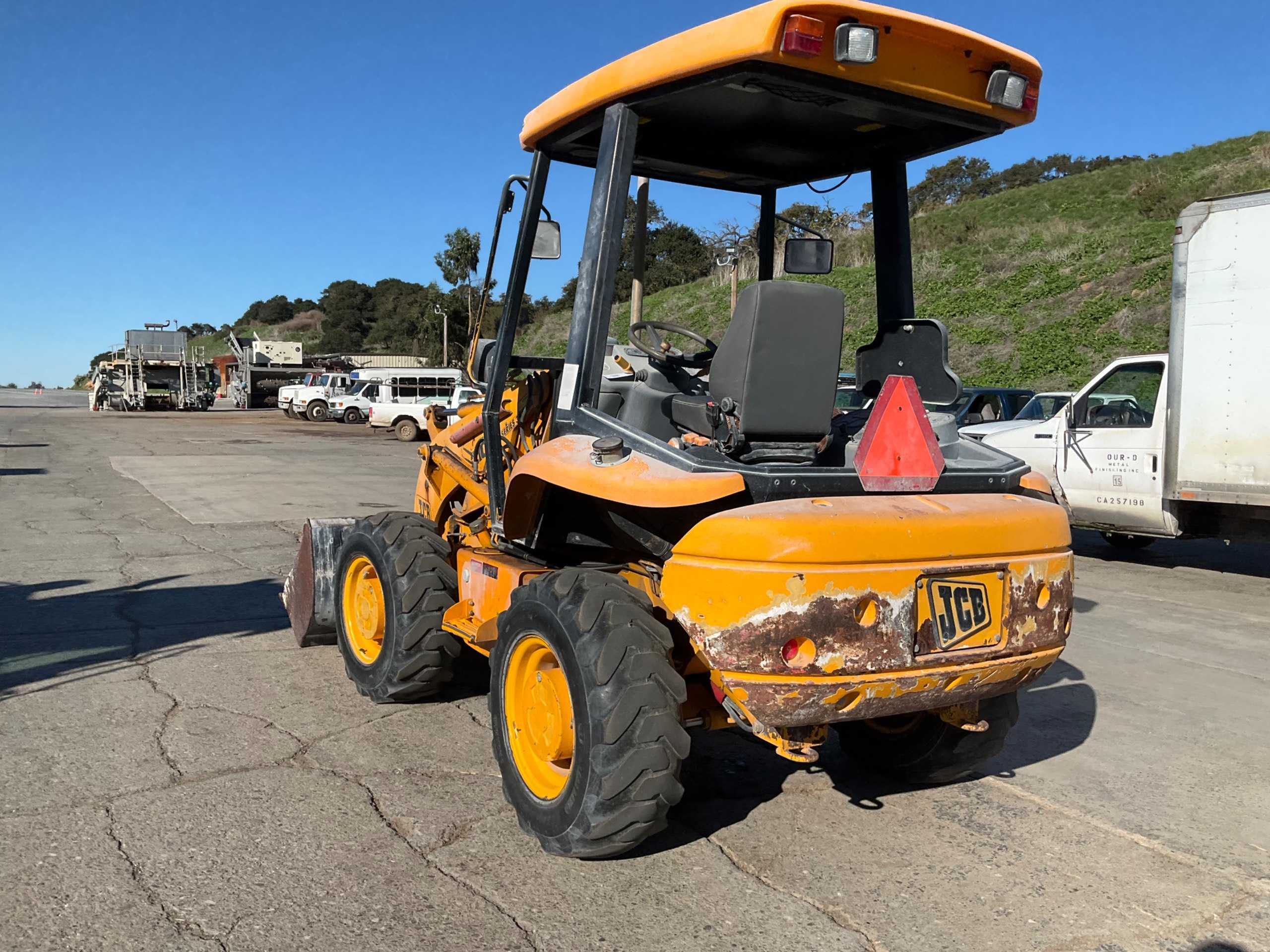 JCB 210SL WHEEL LOADER