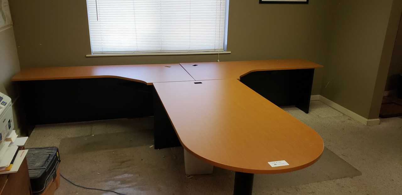 Big T-Shape Office Desk - MISCELLANEOUS Big T-Shape Office Desk - MISCELLANEOUS
