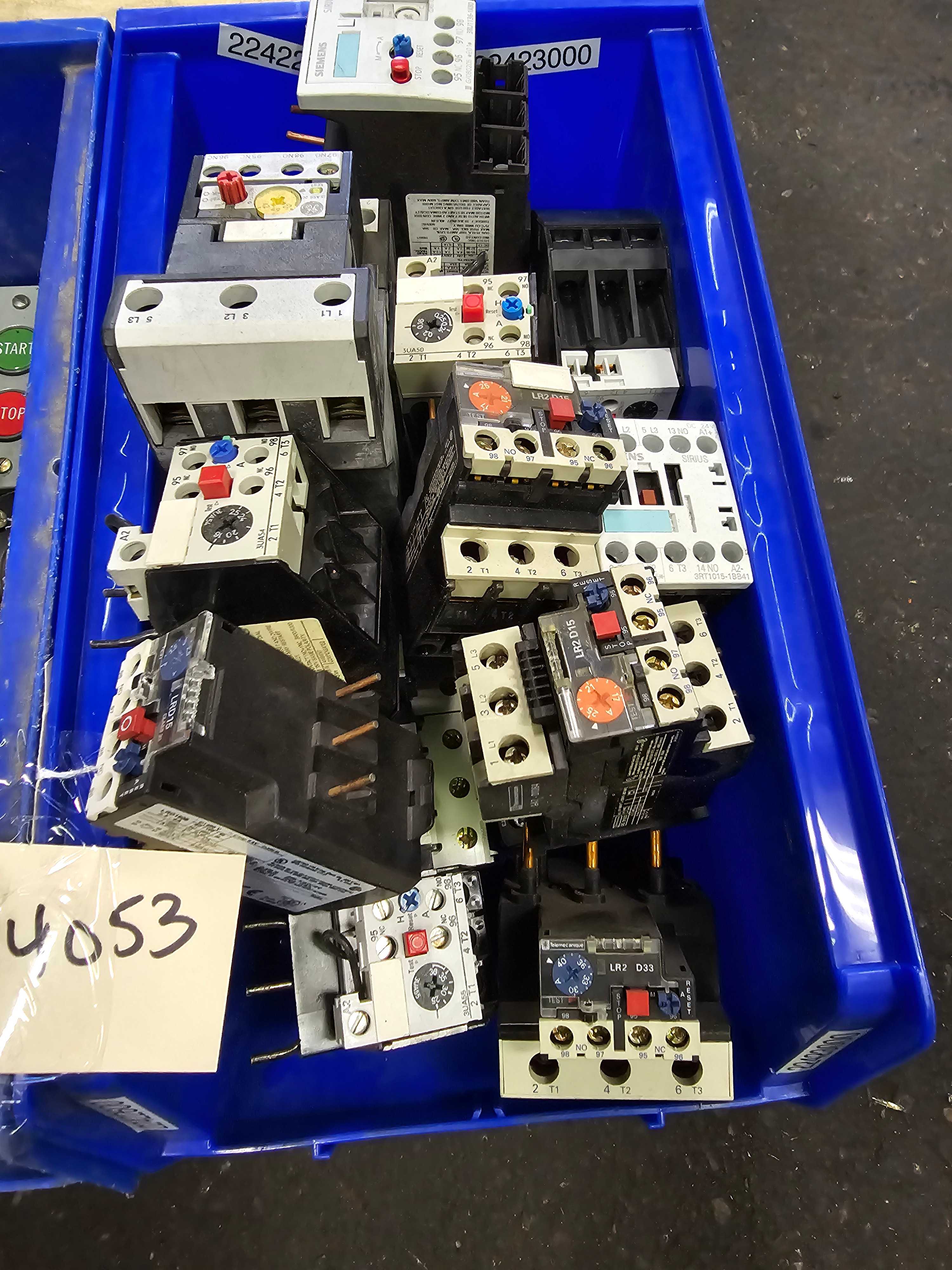 LOT OF OVERLOADS & ELECTRICAL PARTS - ELECTRICAL COMPONENTS LOT OF OVERLOADS & ELECTRICAL PARTS - ELECTRICAL COMPONENTS