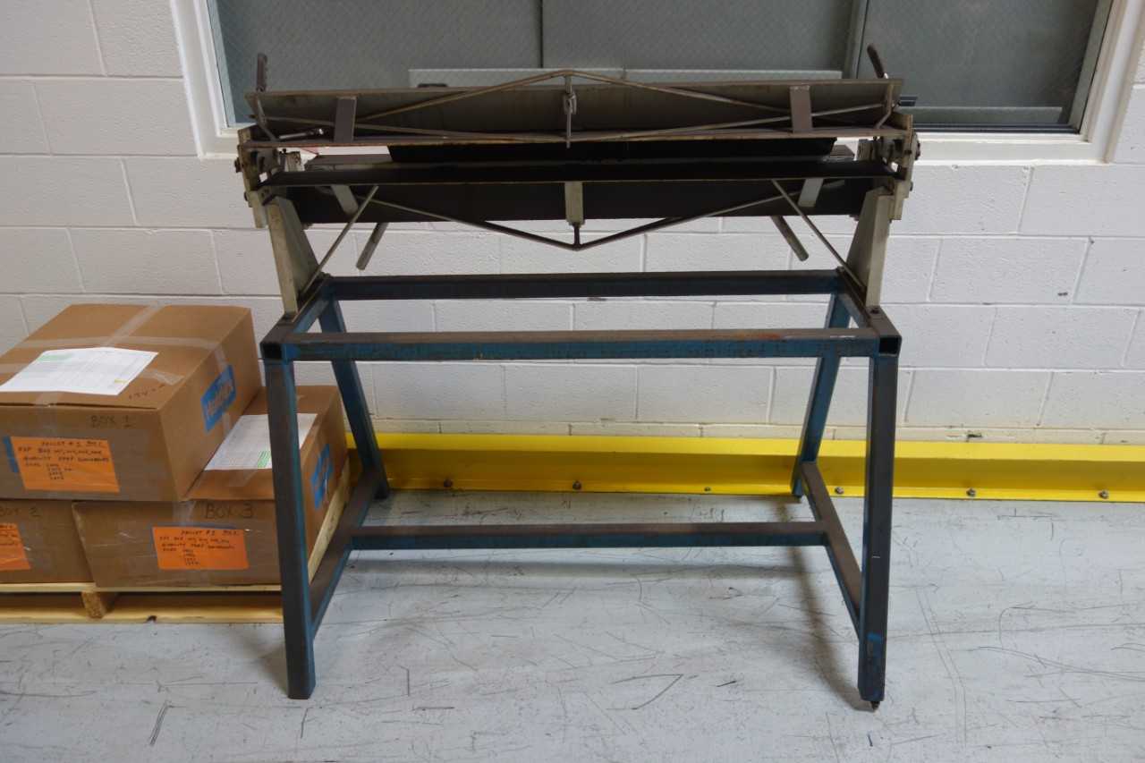 CP Machine Tools NU-4816-C Bench type box and pan brake - ELECTRIC POWER TOOLS