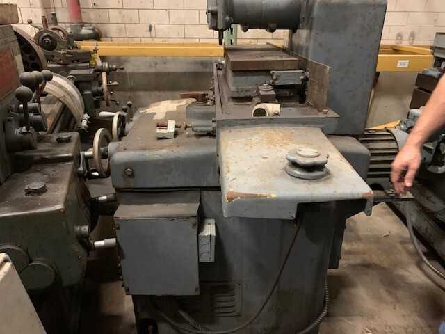 Doall G-10 Surface Grinder - SURFACE GRINDERS