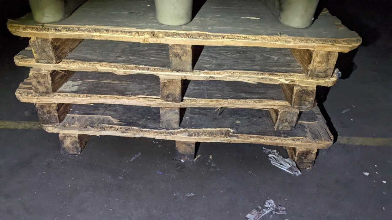 120 WOOD PALLETS - ELECTRIC POWER TOOLS