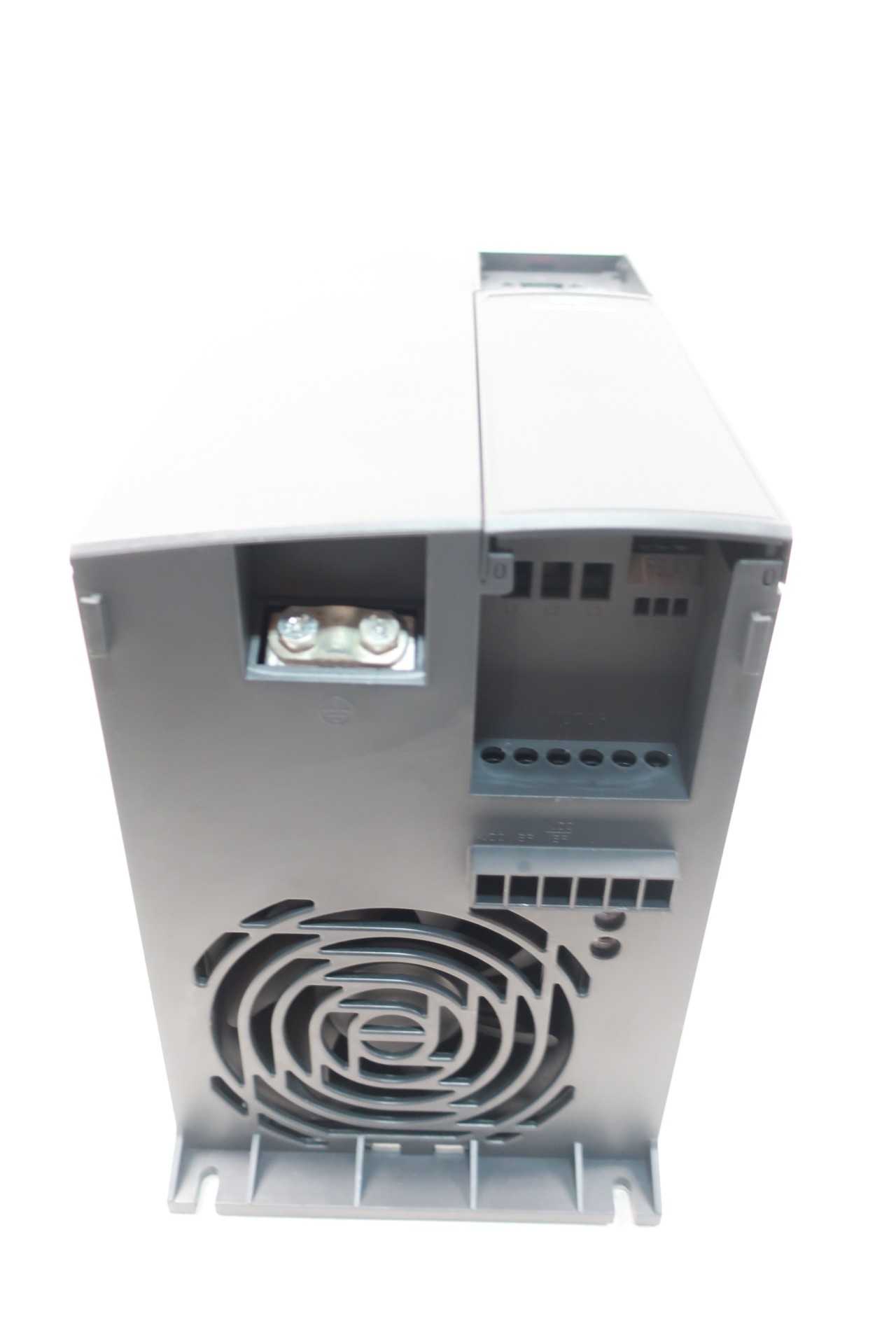 DANFOSS FC-015P22KT4E20H3BXCXXXSXXX 380-480V-AC 30HP AC VFD DRIVE - MOTOR DRIVES
